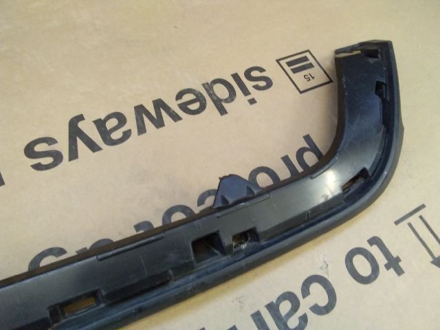 bontott LEXUS RX Hátsó Lökhárító Díszléc