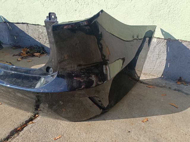 bontott LEXUS RX Hátsó Lökhárító (Részeivel)