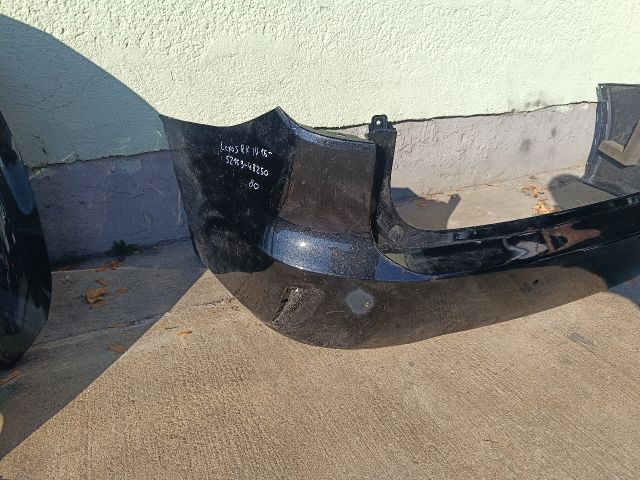 bontott LEXUS RX Hátsó Lökhárító (Részeivel)