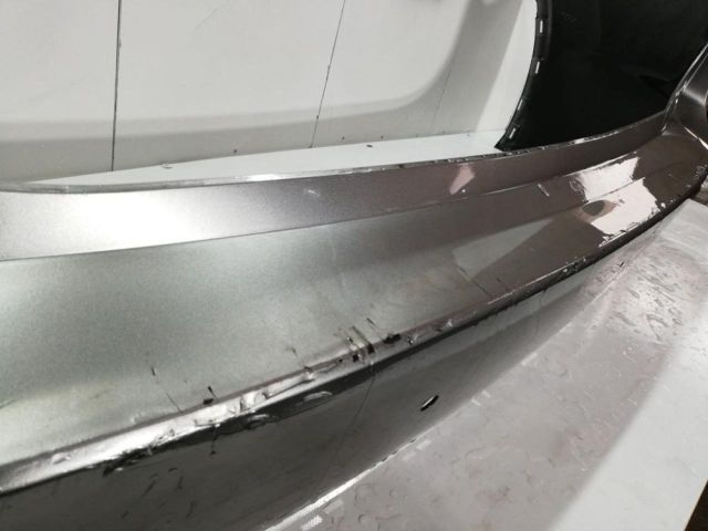 bontott LEXUS RX Hátsó Lökhárító (Üresen)