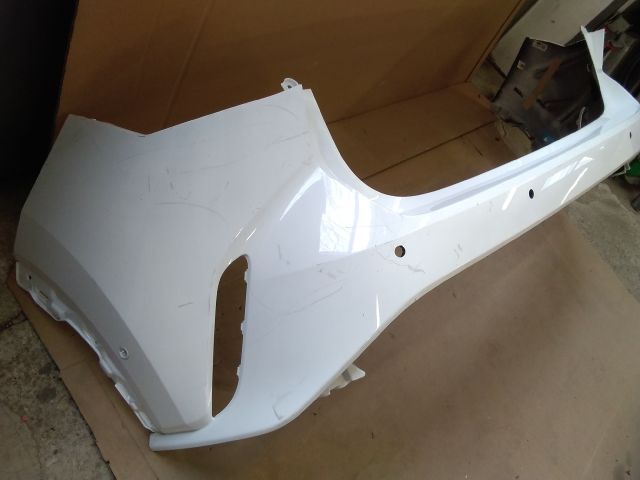 bontott LEXUS RX Hátsó Lökhárító (Üresen)