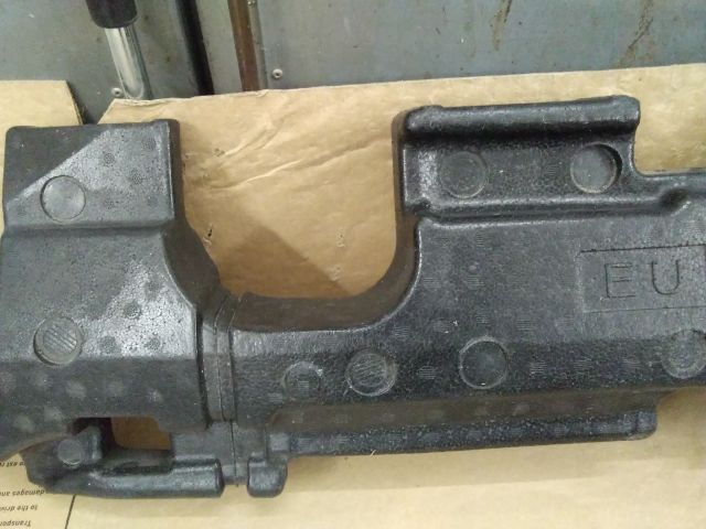 bontott LEXUS RX Hátsó Lökhárító Ütközés Elnyelő Hab