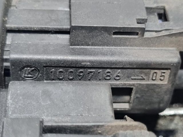 bontott LEXUS RX Izzító Relé