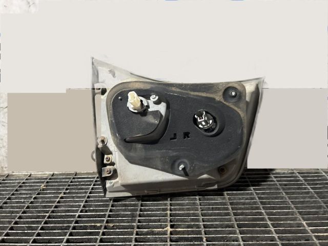 bontott LEXUS RX Jobb Belső Hátsó Lámpa