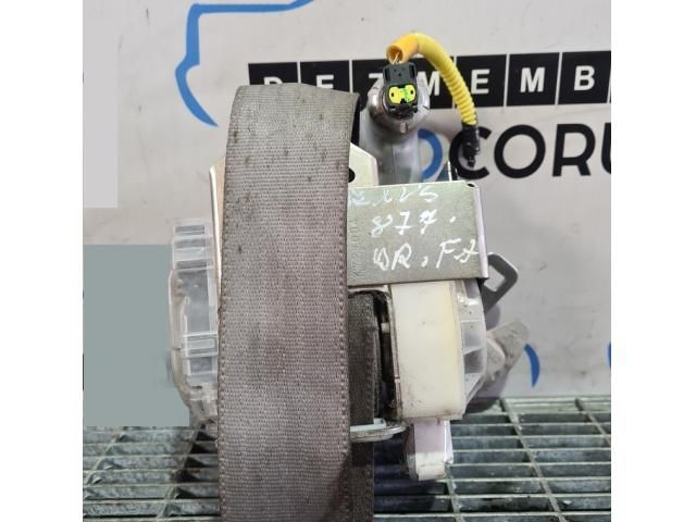 bontott LEXUS RX Jobb első Biztonsági Öv