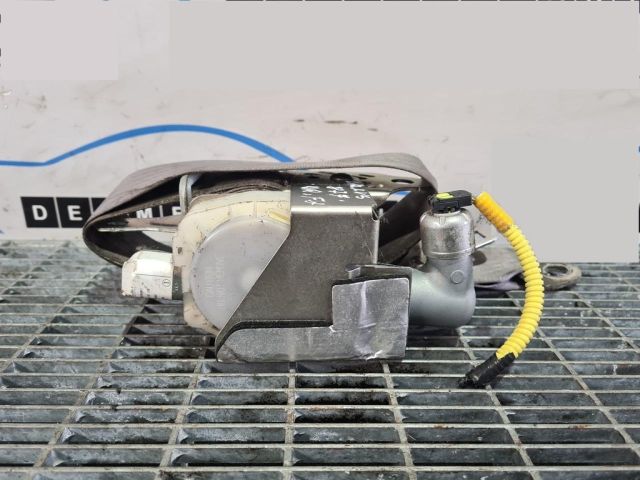 bontott LEXUS RX Jobb első Biztonsági Öv