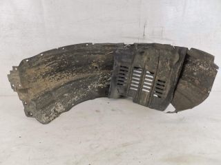 bontott LEXUS RX Jobb első Dobbetét (Kerékjárati, Műanyag)