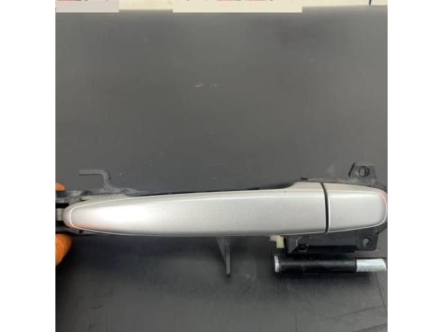 bontott LEXUS RX Jobb első Külső Kilincs