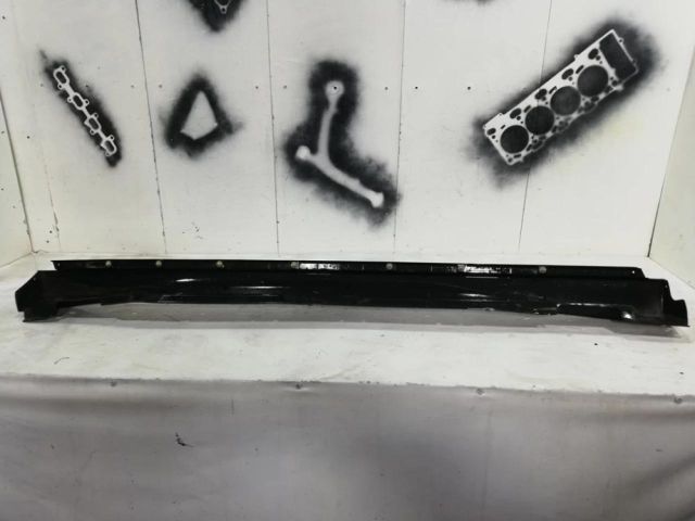 bontott LEXUS RX Jobb első Küszöb Díszléc