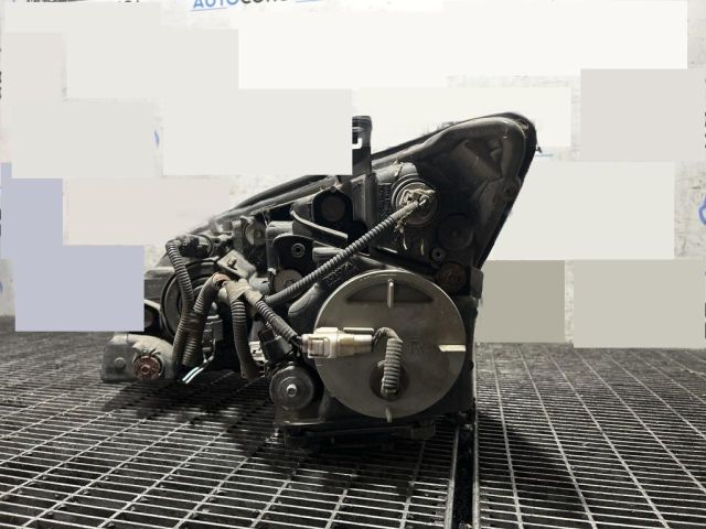 bontott LEXUS RX Jobb Fényszóró