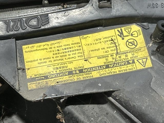 bontott LEXUS RX Jobb Fényszóró