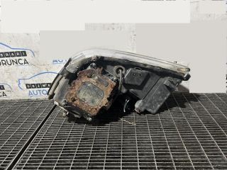 bontott LEXUS RX Jobb Fényszóró