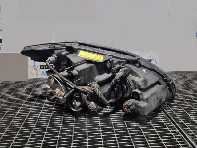 bontott LEXUS RX Jobb Fényszóró