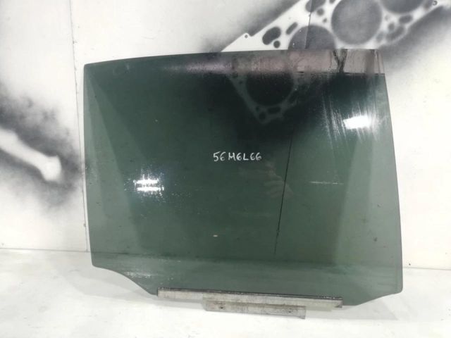 bontott LEXUS RX Jobb hátsó Ablak