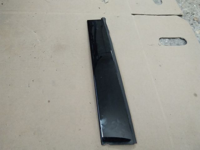 bontott LEXUS RX Jobb hátsó Ajtó Díszléc