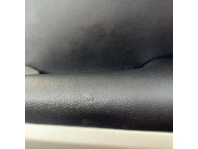 bontott LEXUS RX Jobb hátsó Ajtó Kárpit