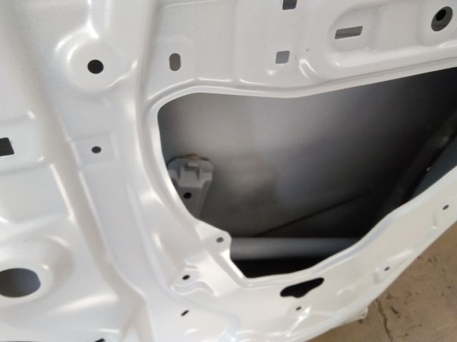 bontott LEXUS RX Jobb hátsó Ajtó (Üres lemez)