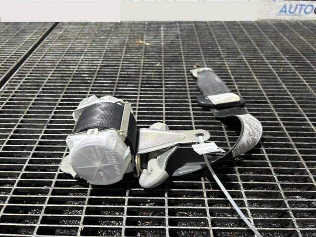 bontott LEXUS RX Jobb hátsó Biztonsági Öv