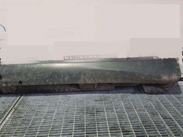 bontott LEXUS RX Jobb Küszöb