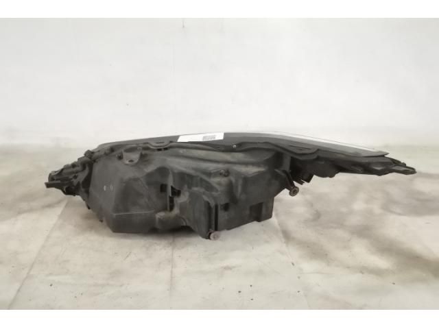 bontott LEXUS RX Jobb Ledes Fényszóró