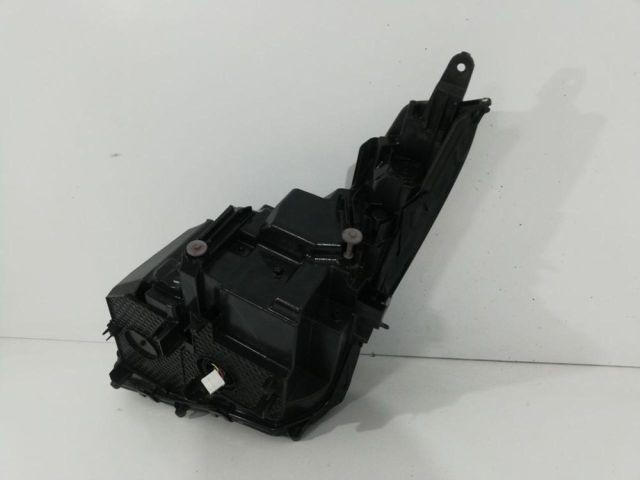 bontott LEXUS RX Jobb Ledes Fényszóró