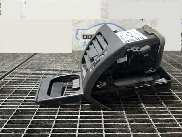 bontott LEXUS RX Jobb Szellőző