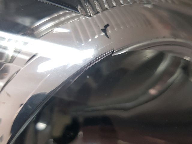 bontott LEXUS RX Jobb Xenon Fényszóró