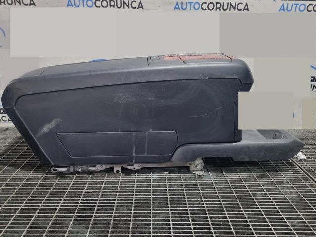 bontott LEXUS RX Könyöklő