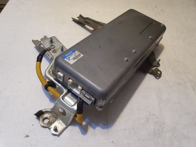 bontott LEXUS RX Kormánymű Elektronika