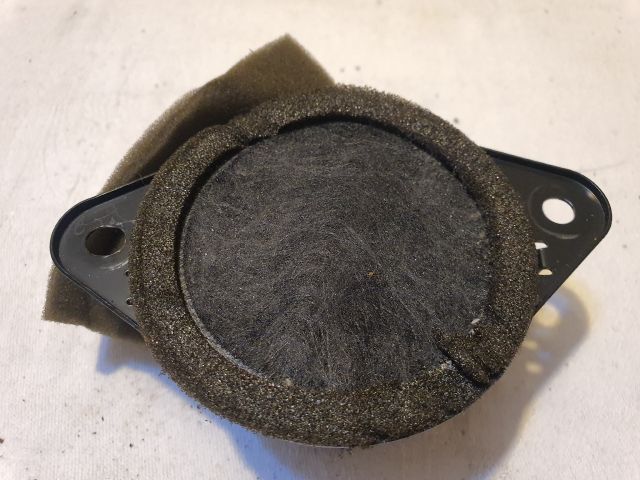 bontott LEXUS RX Középső Műszerfal Hangszóró