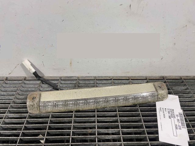 bontott LEXUS RX Pótféklámpa