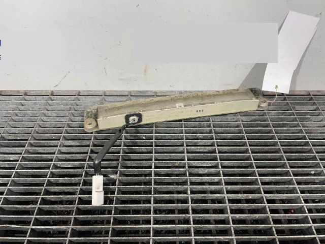 bontott LEXUS RX Pótféklámpa