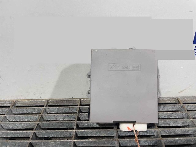 bontott LEXUS RX Relé