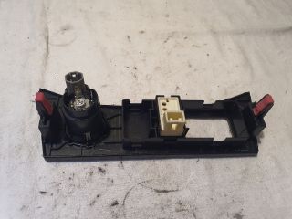 bontott LEXUS RX Szivargyújtó Aljzat