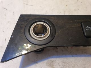 bontott LEXUS RX Szivargyújtó Aljzat