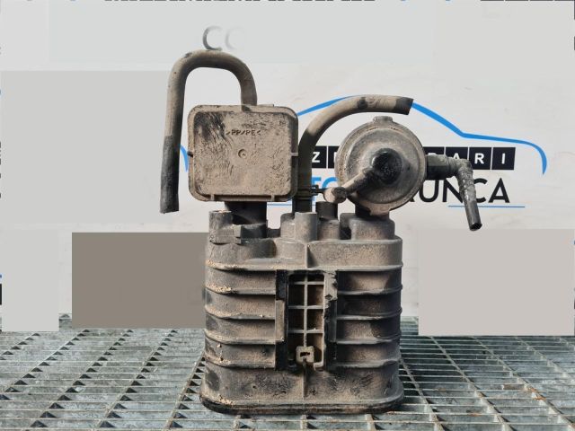 bontott LEXUS RX Üzemanyagszűrő Ház