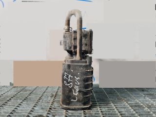 bontott LEXUS RX Üzemanyagszűrő Ház