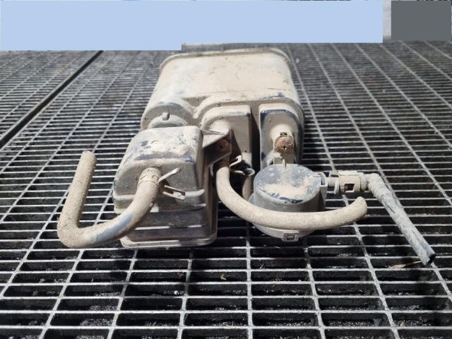 bontott LEXUS RX Vákum Tartály