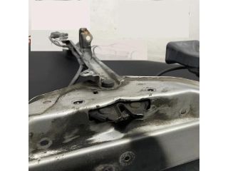 bontott LEXUS RX Vízhűtő Radiátor Tartó