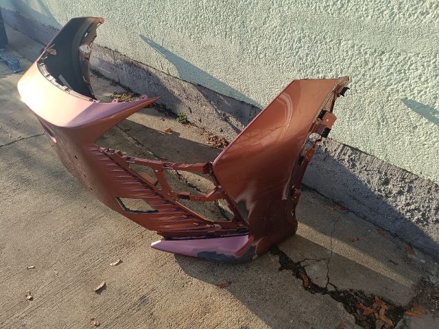 bontott LEXUS RZ Első Lökhárító (Üresen)