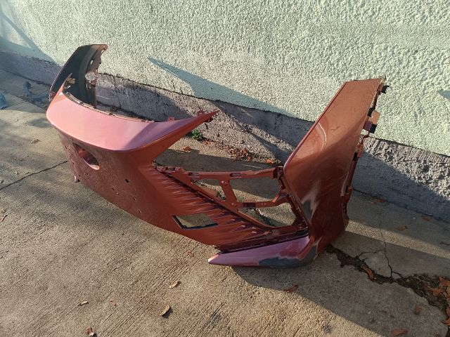 bontott LEXUS RZ Első Lökhárító (Üresen)