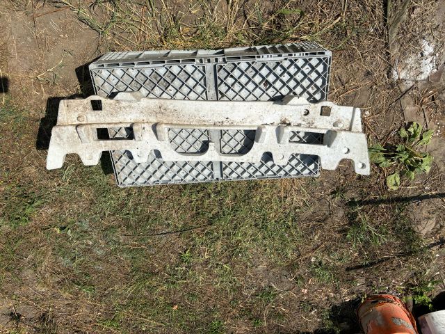 bontott LEXUS SC Hátsó Lökhárító Ütközés Elnyelő Hab