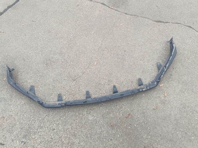 bontott LEXUS UX Első Lökhárító Alsó (Műanyag)