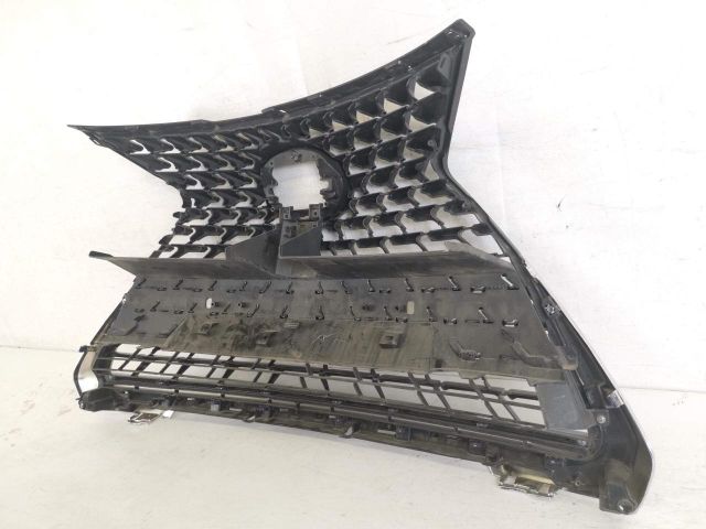 bontott LEXUS UX Hűtőrács