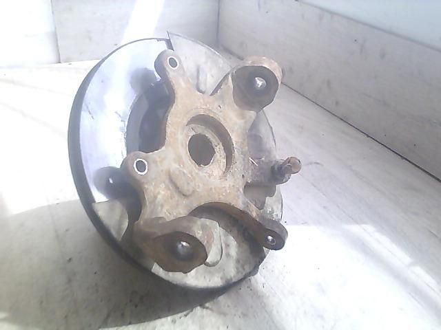 bontott MAHINDRA SCORPIO Jobb első Csonkállvány Kerékaggyal