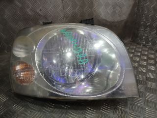 bontott MAHINDRA SCORPIO Jobb Fényszóró