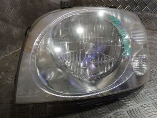 bontott MAHINDRA SCORPIO Jobb Fényszóró