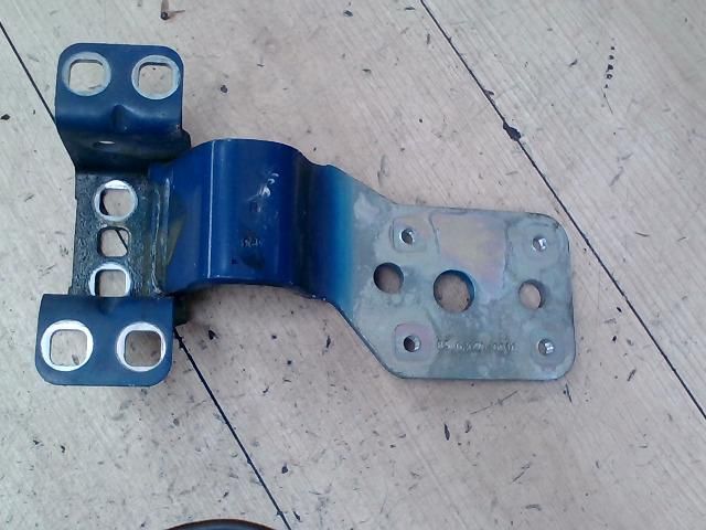 bontott MAN M Jobb első Felső Zsanér