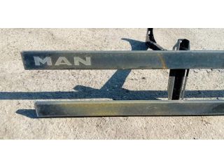 bontott MAN TGL Bal hátsó Lökhárító Merevítő (Fém)