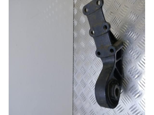 bontott MAN TGL Nyomatéktartó Bak